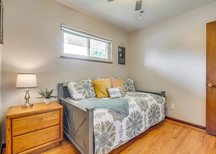 7 Mi To Downtown Columbus: Family Getaway W/ Yard Сasa de vacaciones